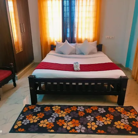 Cochin Hotel Inn Kochi Exterior photo